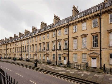 1 bed flat to rent in Paragon, Bath BA1, £925 pcm
