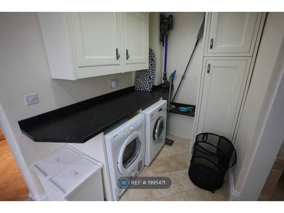3 bed terraced house to rent in Bristol, Bristol BS3, £2,950 pcm