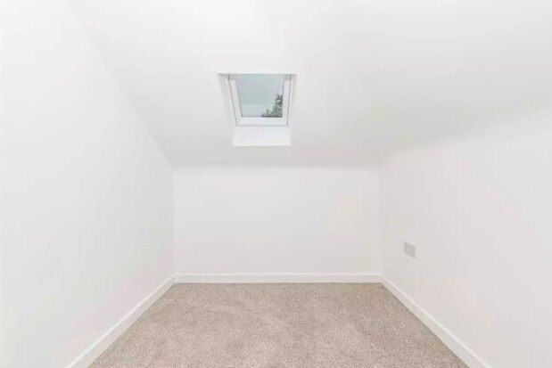 5 bed detached house to rent in Stirling Road, Larbert FK5, £1,450 pcm