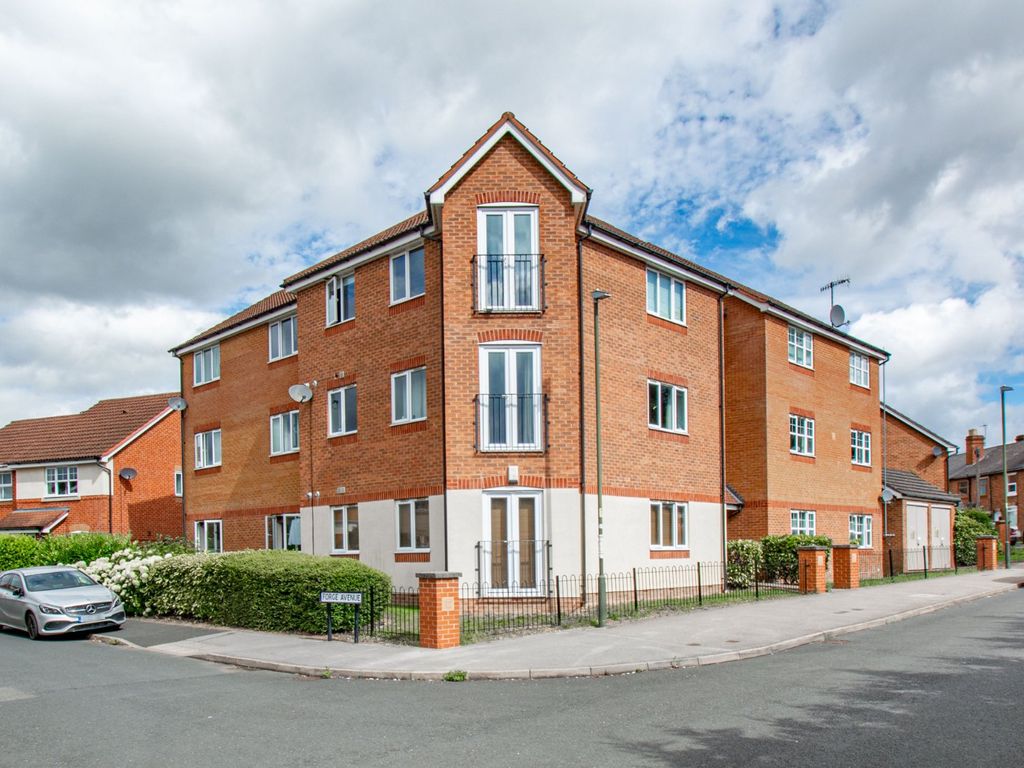 2 bed flat for sale in Forge Avenue, Bromsgrove, Worcestershire B60, £95,000