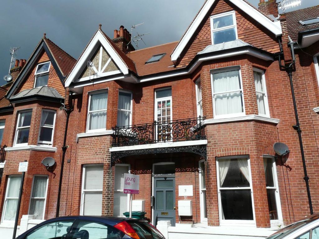 1 bed flat to rent in Granville Road, Hove BN3, £1,295 pcm