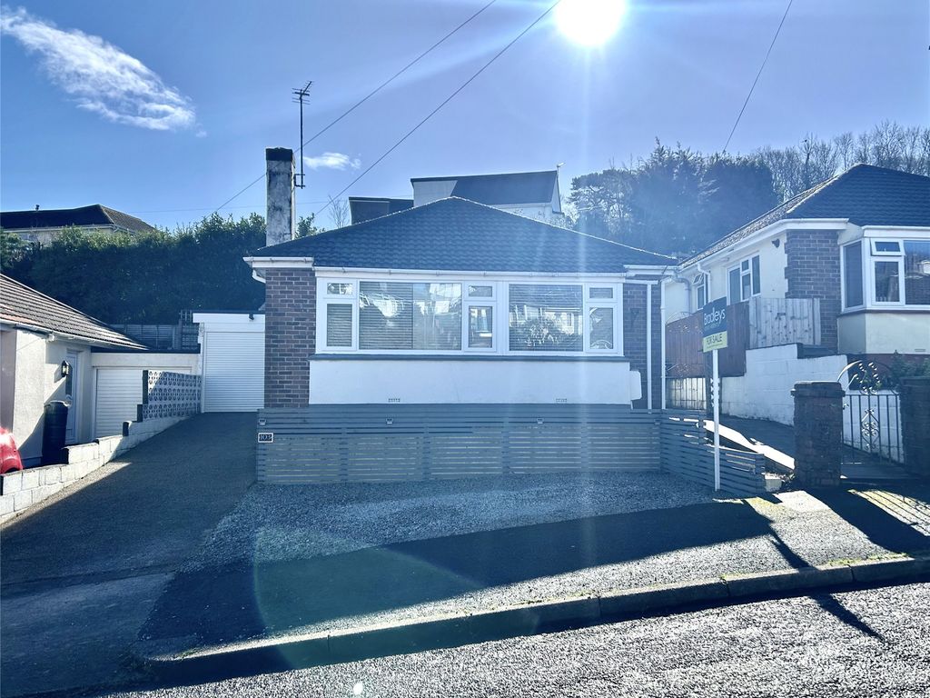 2 bed bungalow for sale in Clifton Road, Paignton TQ3, £290,000