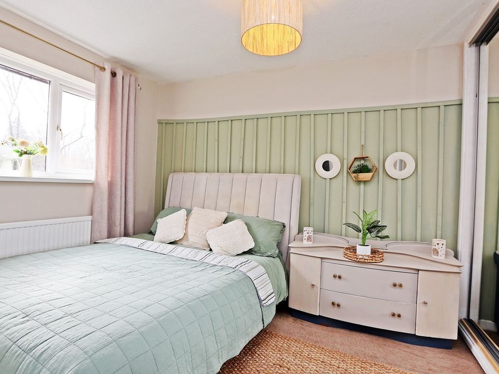 3 bed end terrace house for sale in Ffordd Y Bedol, Coed-Y-Cwm, Pontypridd CF37, £200,000