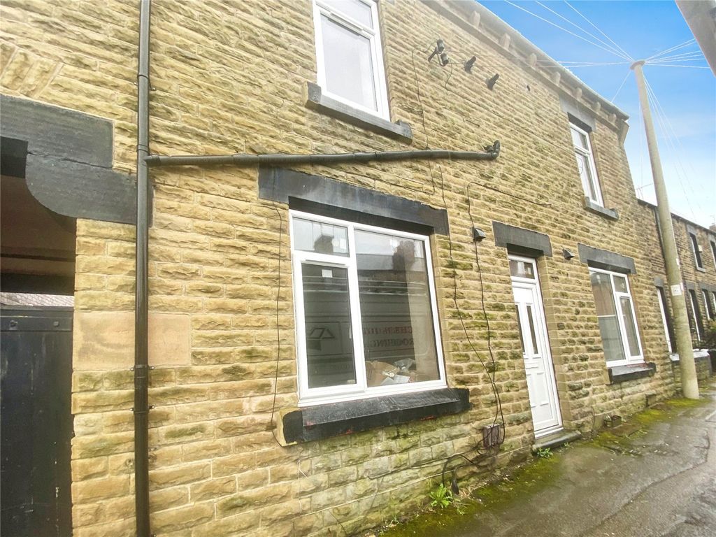 1 bed flat to rent in Newton Street, Barnsley, South Yorkshire S70, £600 pcm