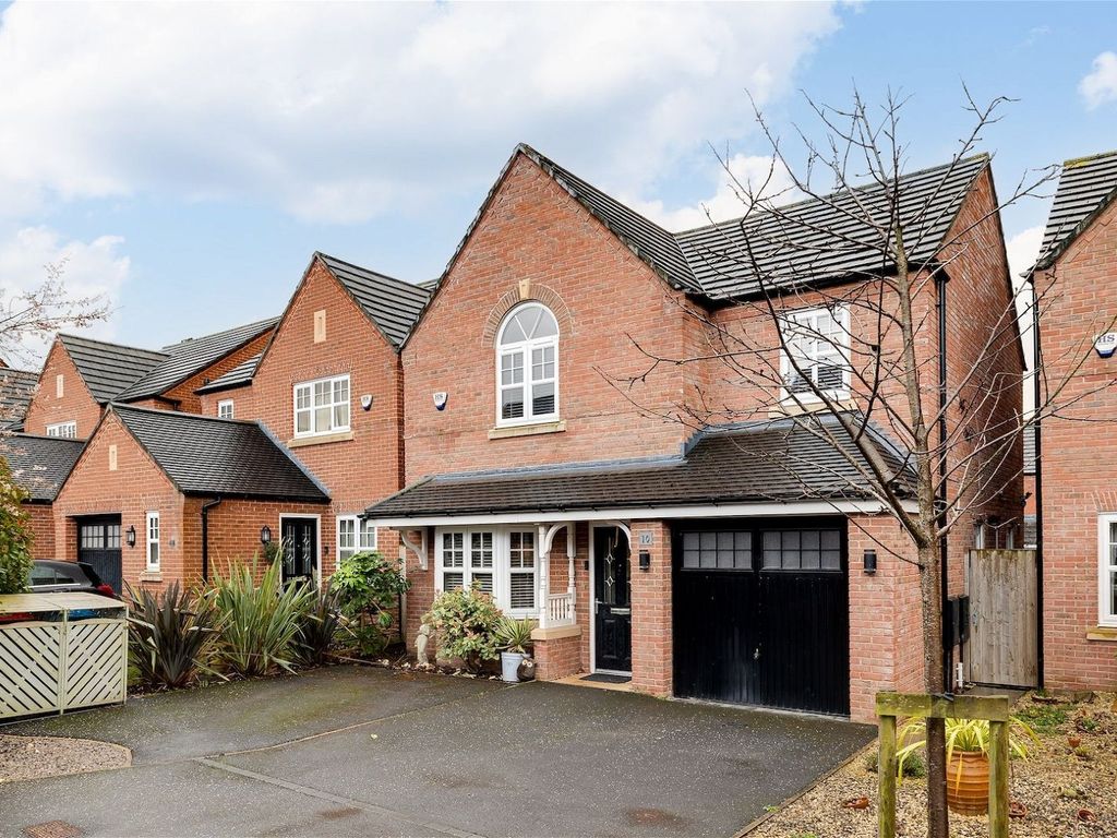 4 bed detached house for sale in Walker Road, Northwich CW8, £340,000