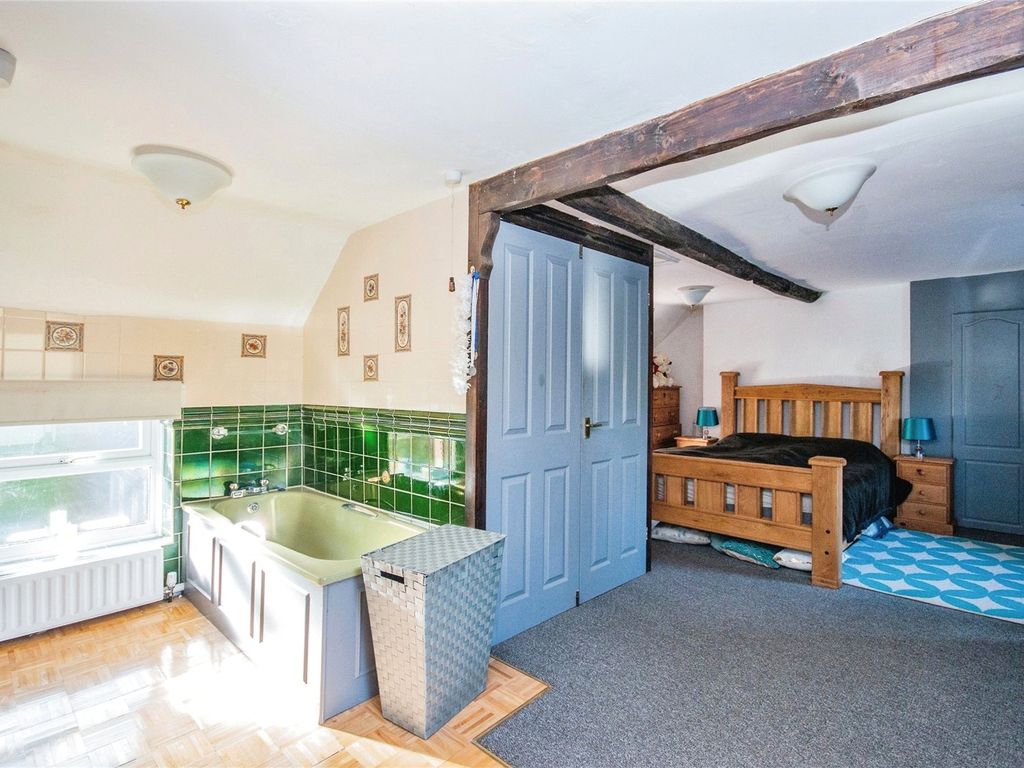 4 bed bungalow for sale in Nantgaredig, Carmarthen, Carmarthenshire SA32, £389,000
