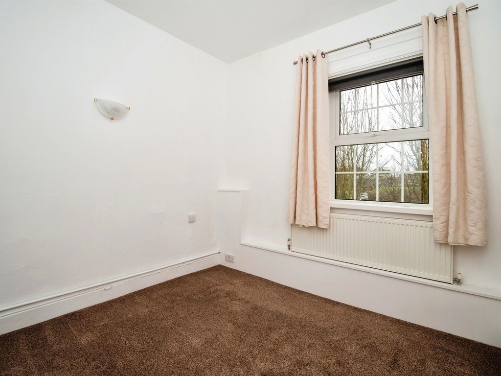 1 bed flat for sale in West Mills Road, Dorchester DT1, £175,000