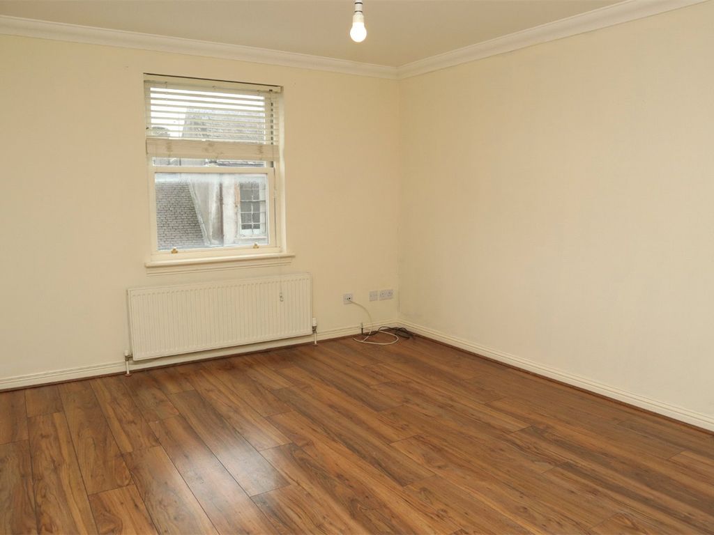 2 bed flat for sale in 11 St. Leonard Street, Lanark ML11, £112,500