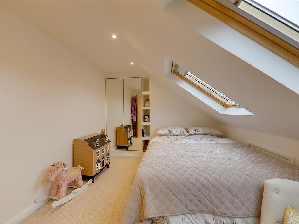3 bed chalet for sale in Hurley Road, Worthing BN13, £550,000