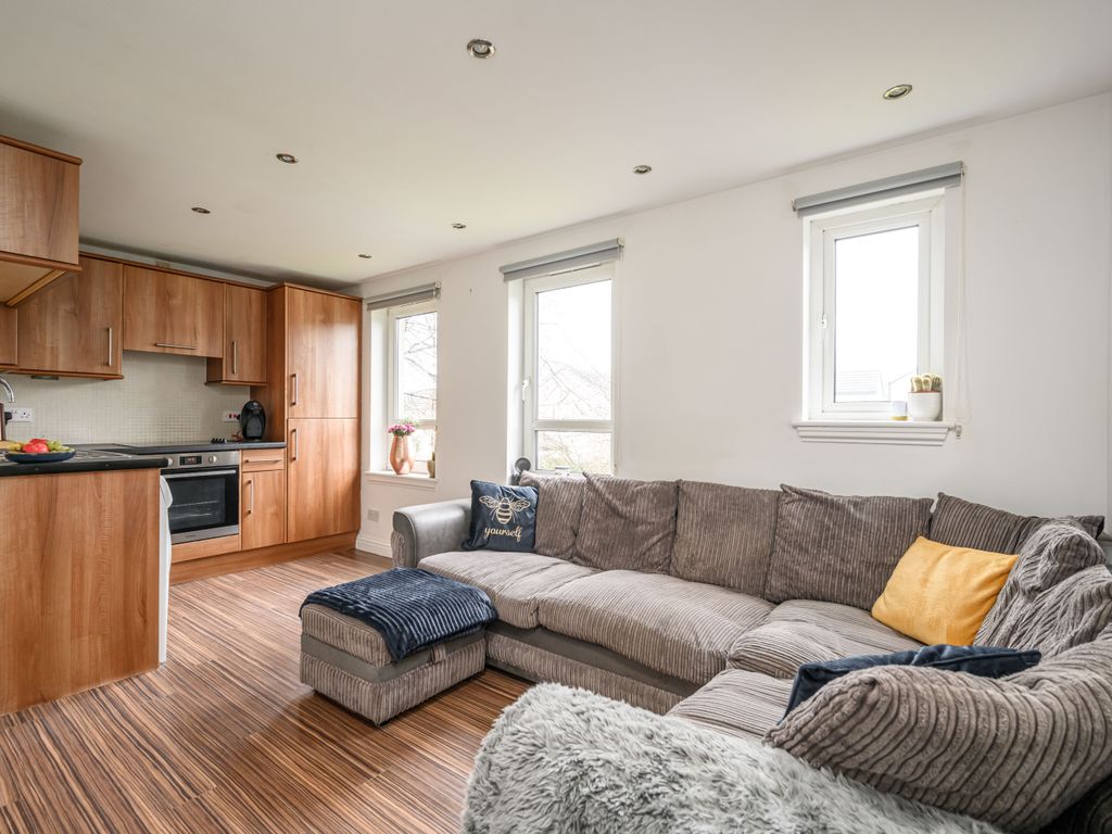 1 bed flat for sale in 1/8 Fauldburn, Edinburgh EH12, £115,000