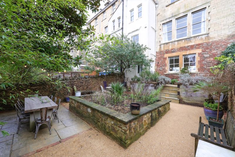 5 bed town house for sale in Cotham Vale, Cotham, Bristol BS6, £1,250,000
