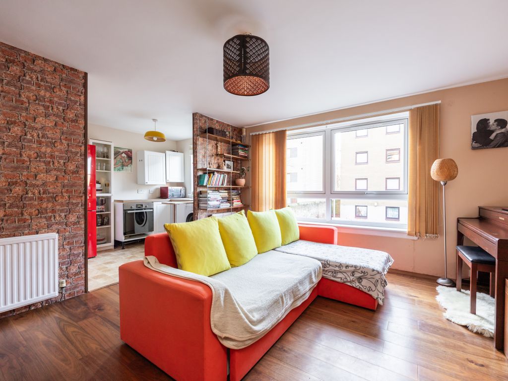 2 bed flat for sale in 2/3 North Hillhousefield, Edinburgh EH6, £165,000