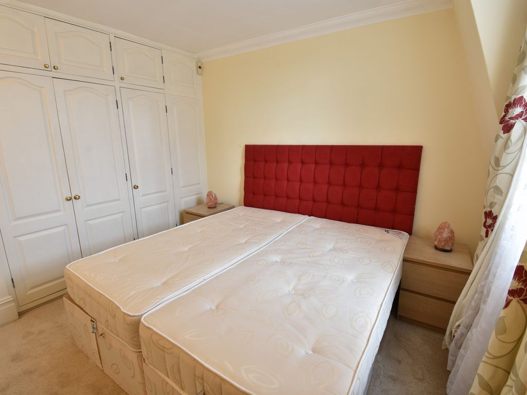2 bed flat to rent in Baker Street, London W1U, £3,467 pcm