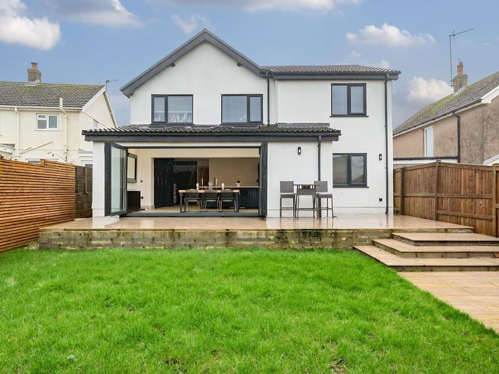 4 bed link detached house for sale in Broadmead Crescent, Bishopston, Swansea SA3, £715,000