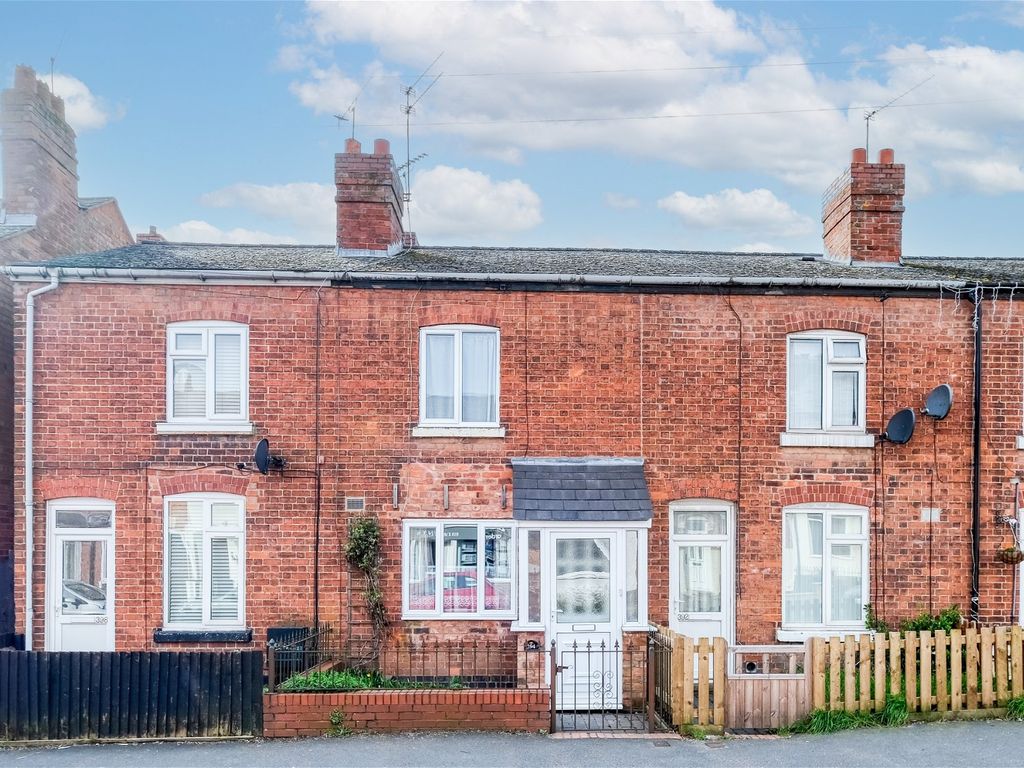 2 bed terraced house for sale in Evesham Road, Crabbs Cross, Redditch B97, £185,000