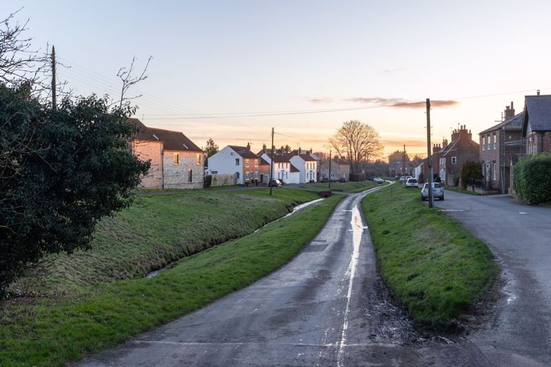 3 bed detached house for sale in Main Street, Bishop Wilton, York YO42, £575,000