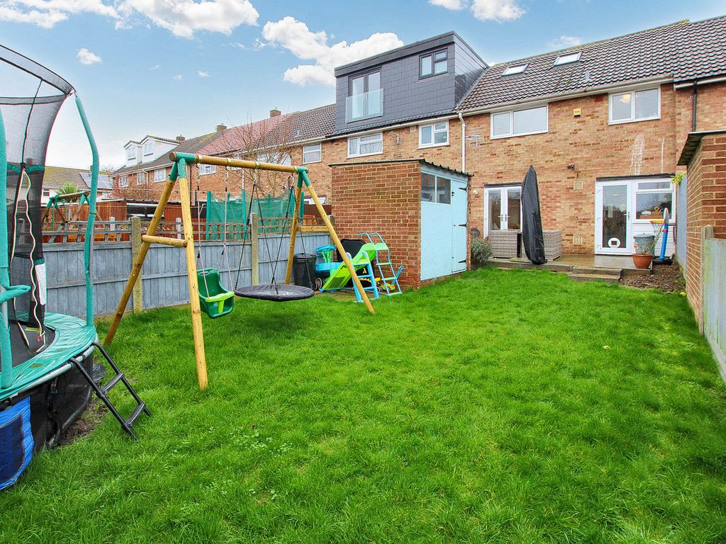 3 bed terraced house for sale in Claydon Crescent, Basildon SS14, £340,000