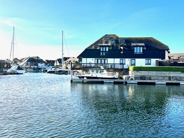 5 bed detached house for sale in White Heather Court, Hythe Marina Village, Hythe, Southampton SO45, £2,195,000