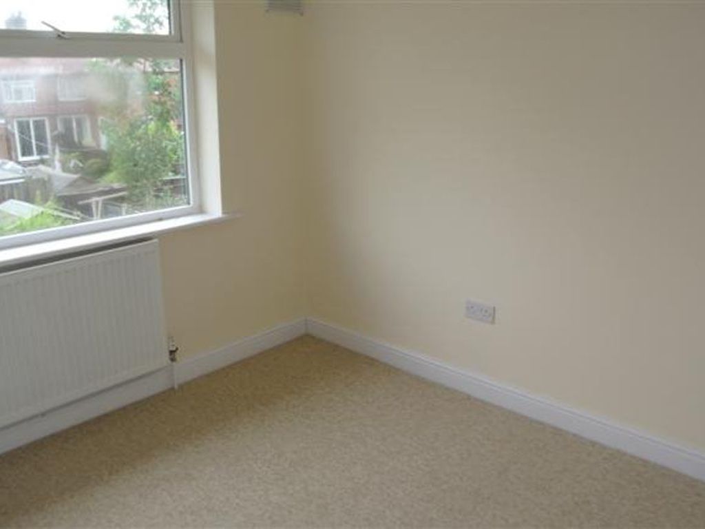 2 bed terraced house to rent in Robinet Road, Beeston, Nottingham NG9, £925 pcm