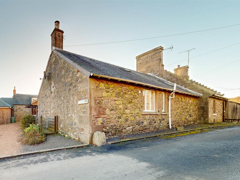 2 bed cottage for sale in Abernyte, Perth PH14, £162,500