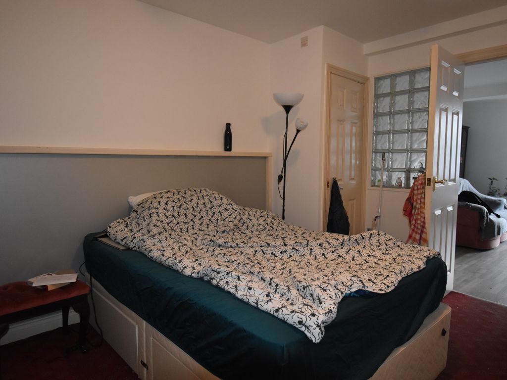 1 bed flat to rent in New Bridge Street, Exeter EX4, £790 pcm