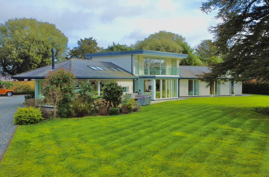 4 bed detached house for sale in Alveston Leys Park, A Luxury Modernist Home, Watch The Video & Vr CV37, £2,300,000