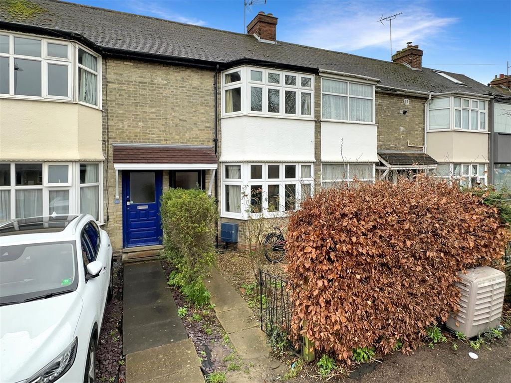 3 bed terraced house for sale in Cromwell Road, Cambridge CB1, £470,000