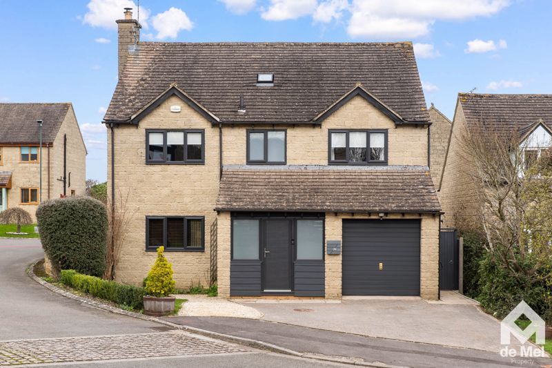 4 bed detached house for sale in Riverside, Winchcombe, Cheltenham GL54, £600,000