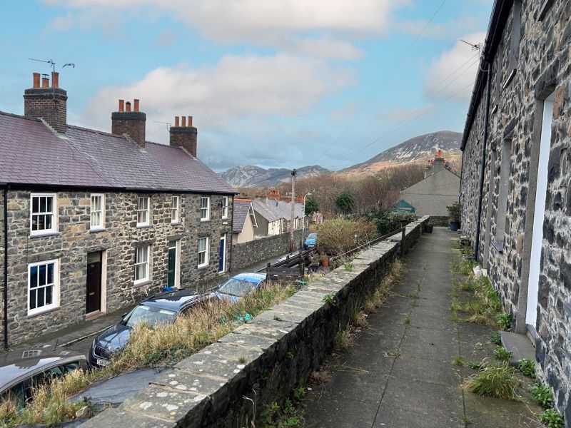 3 bed cottage for sale in Water Street, Penmaenmawr LL34, £128,000