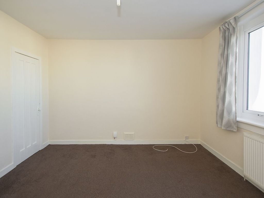 2 bed flat for sale in Hurlford Road, Kilmarnock KA1, £47,500