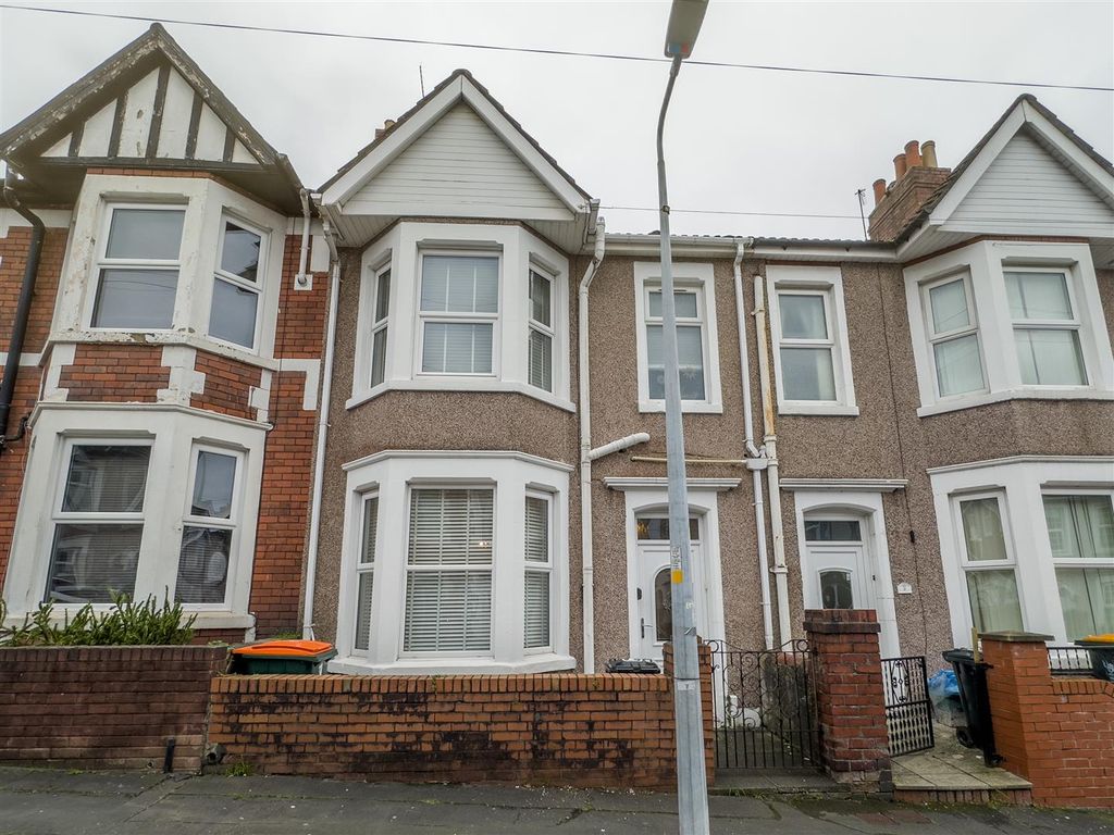3 bed property for sale in Rosslyn Road, Newport NP19, £210,000