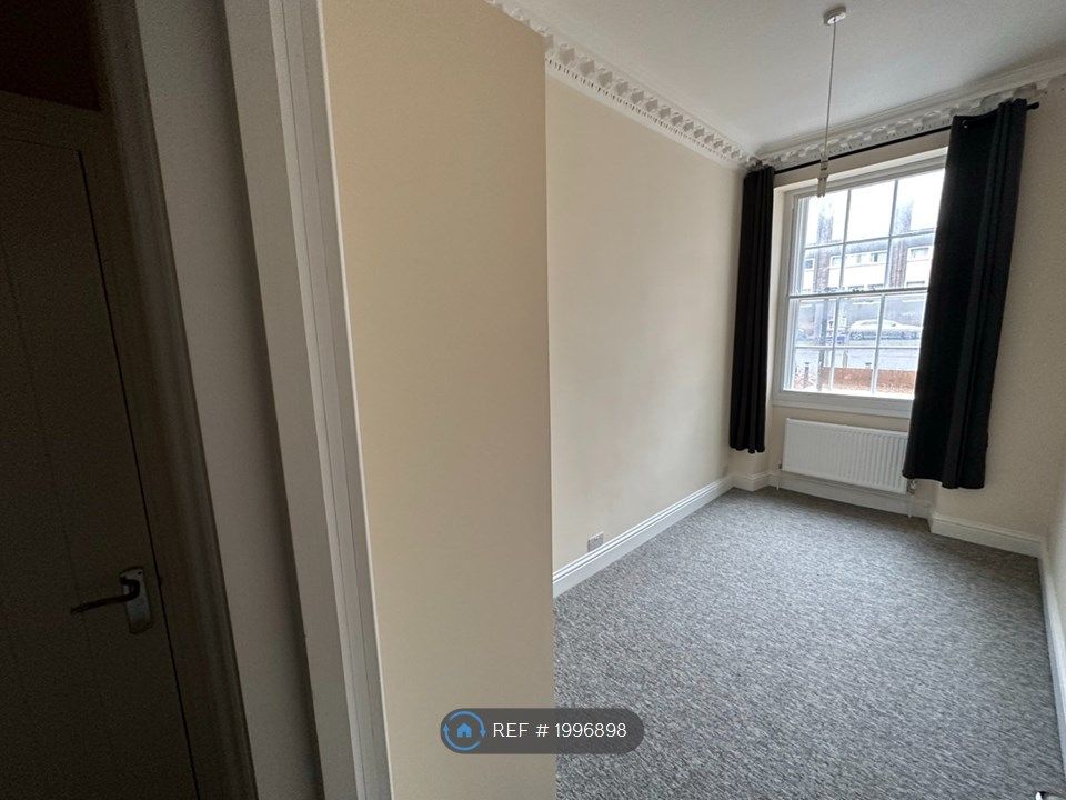 2 bed flat to rent in Ground Floor, Bristol BS8, £1,400 pcm