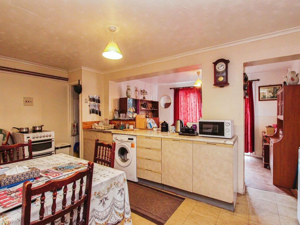 3 bed semi-detached house for sale in High Street, Ely CB6, £315,000