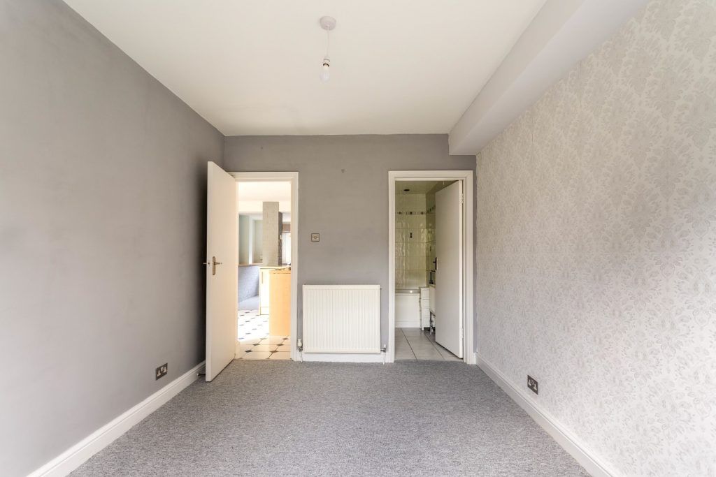 1 bed flat for sale in Freshfield Street, Brighton BN2, £270,000