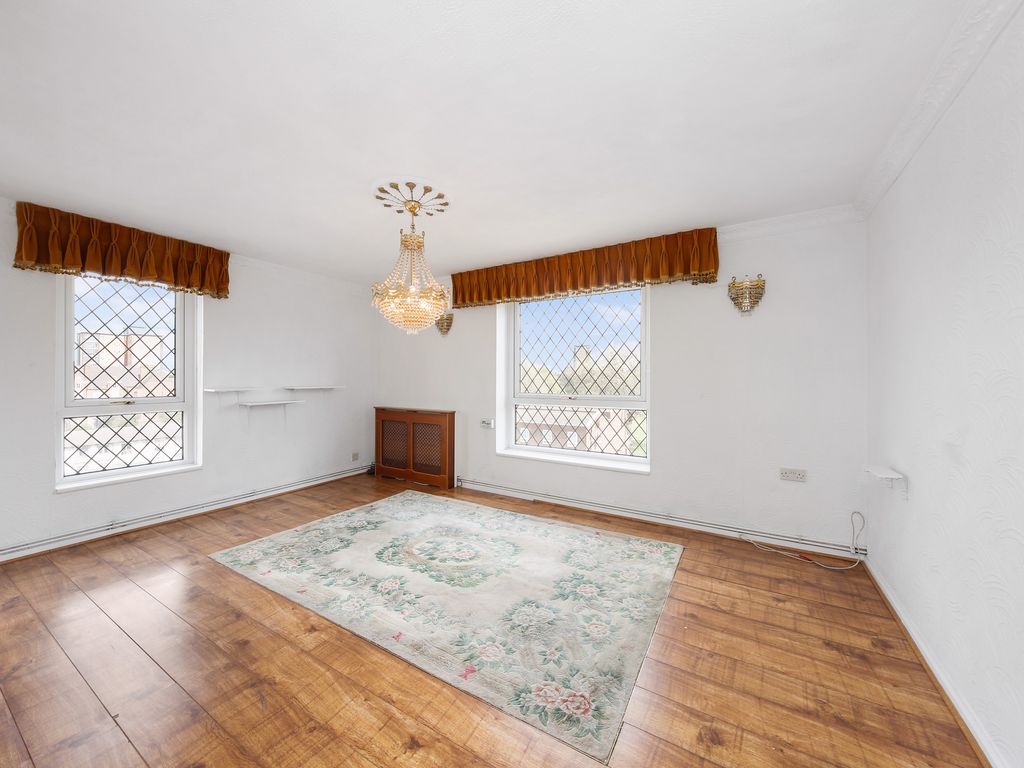 1 bed flat for sale in Lansdowne Drive, London Fields E8, £330,000