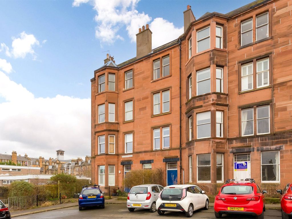 4 bed flat for sale in Montpelier Terrace, Bruntsfield, Edinburgh EH10, £480,000