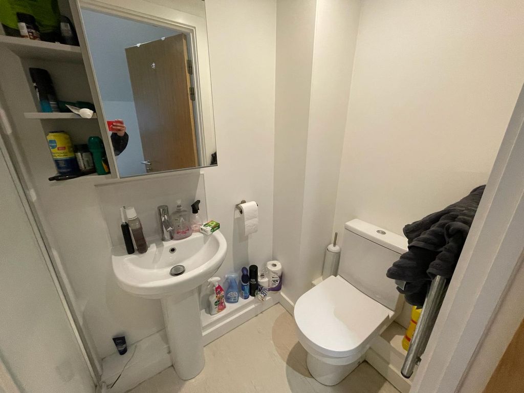Studio for sale in Newcastle Under Lyme ST5, £50,000