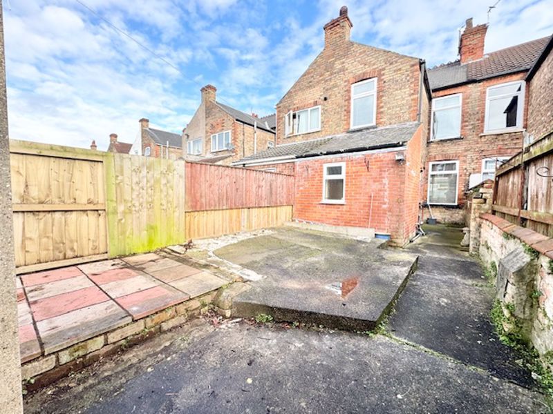 3 bed terraced house for sale in Kew Road, Cleethorpes DN35, £127,950