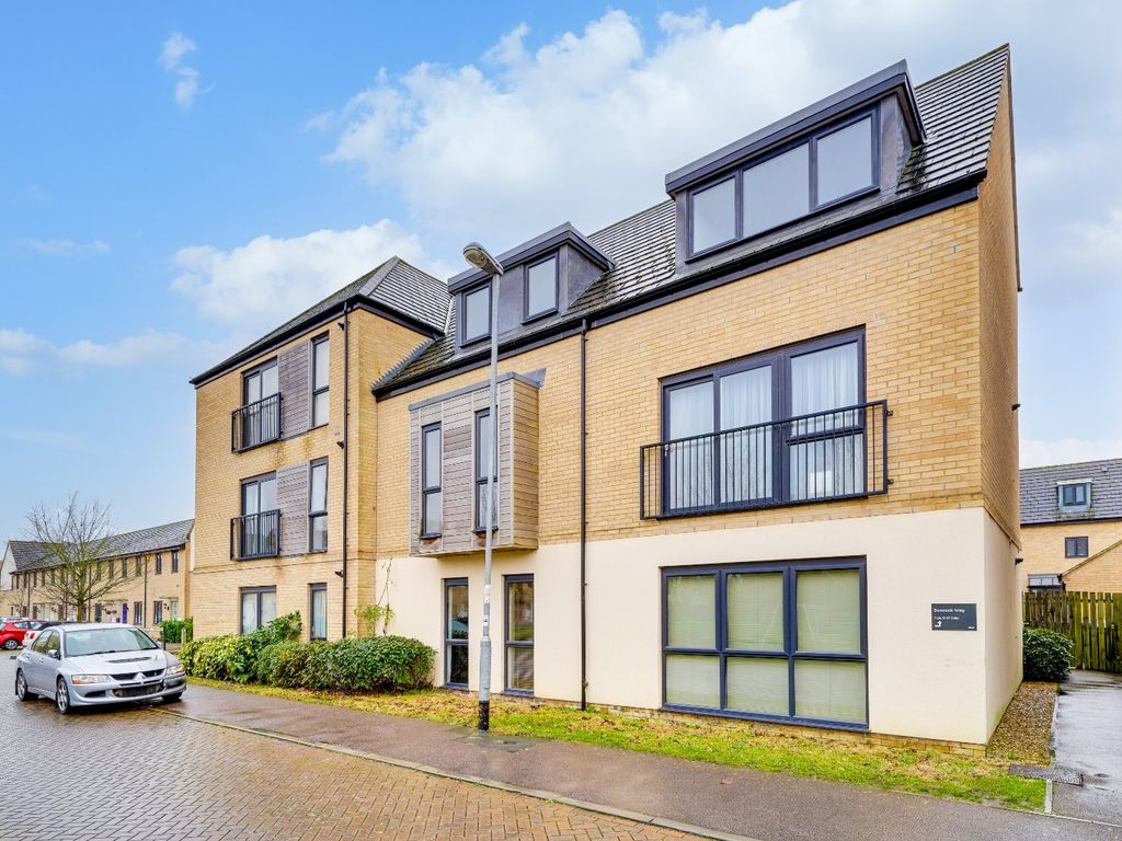 2 bed flat for sale in Dunnock Way, St. Ives, Cambridgeshire PE27, £220,000