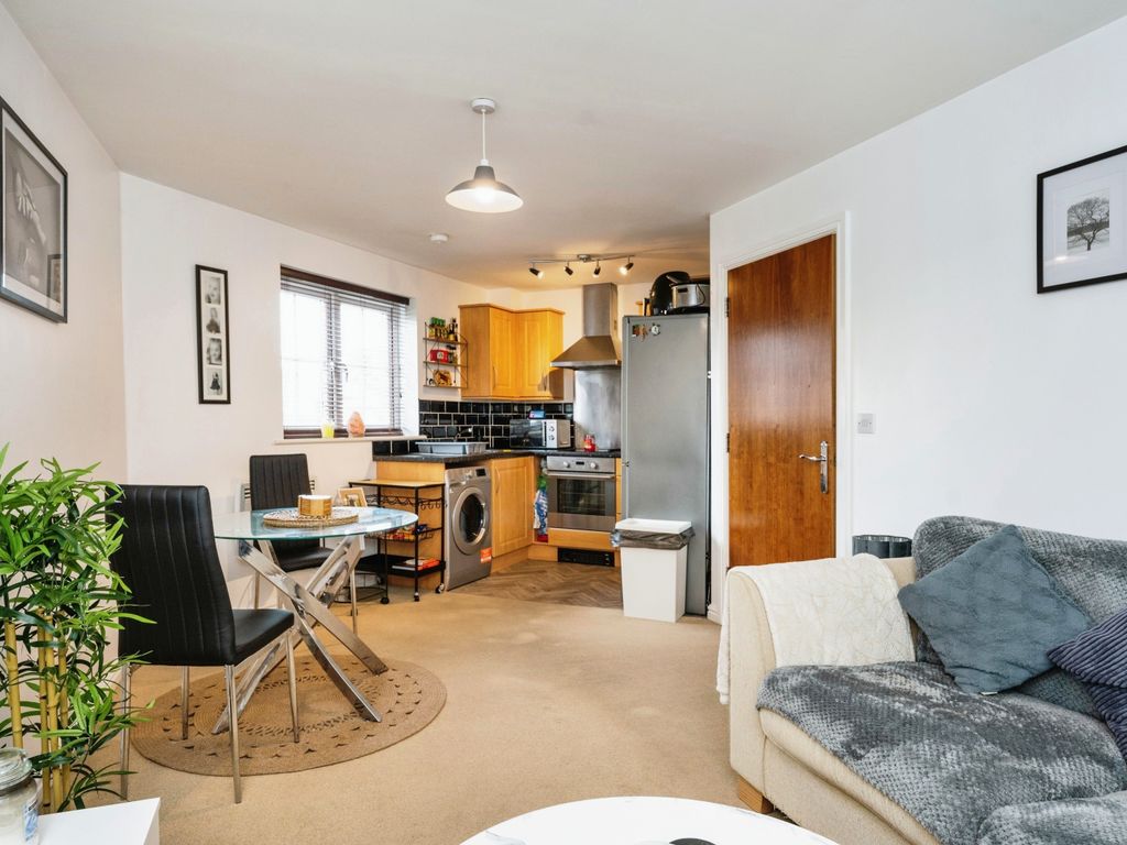 2 bed flat for sale in Village Drive, Gorseinon SA4, £110,000