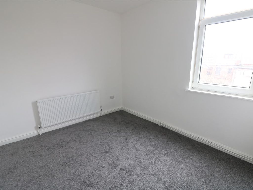 3 bed terraced house to rent in Bloemfontein Street, Cudworth, Barnsley S72, £725 pcm