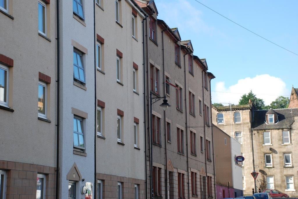 1 bed penthouse for sale in Douglas Street, Stirling FK8, £89,500