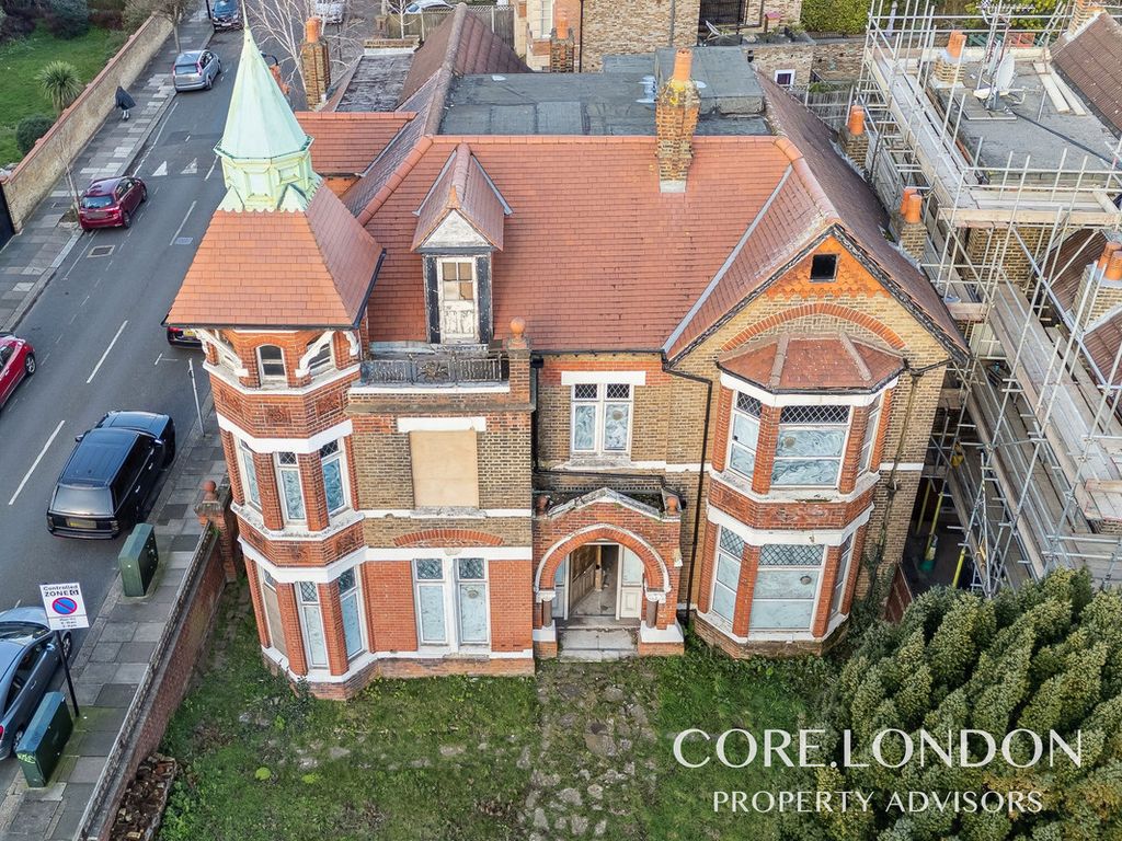 7 bed detached house for sale in Uxbridge Road, Acton W3, £2,999,995