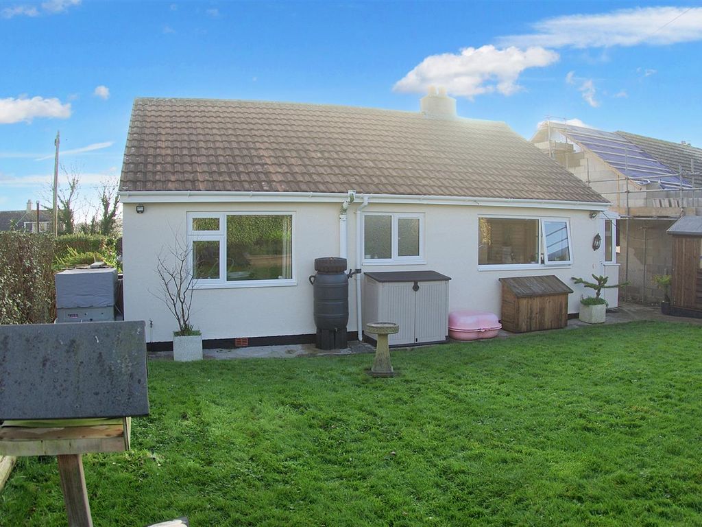 2 bed detached bungalow for sale in The Commons, Mullion, Helston TR12, £375,000