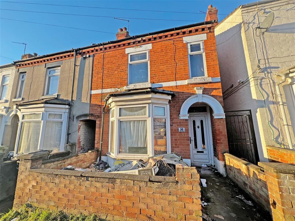 3 bed end terrace house for sale in Albert Road, Wellingborough NN8, £126,000