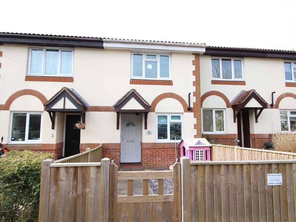 2 bed detached house for sale in The Hyde, New Milton, Hampshire BH25, £299,950