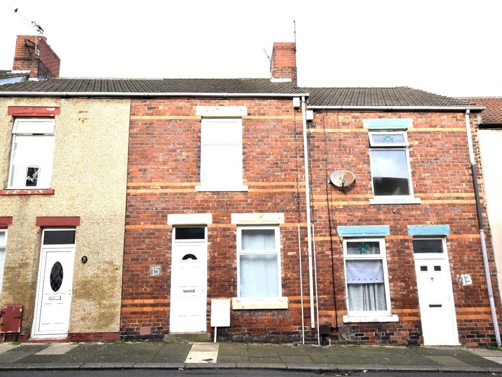 2 bed terraced house to rent in Second Street, Blackhall Colliery TS27, £495 pcm