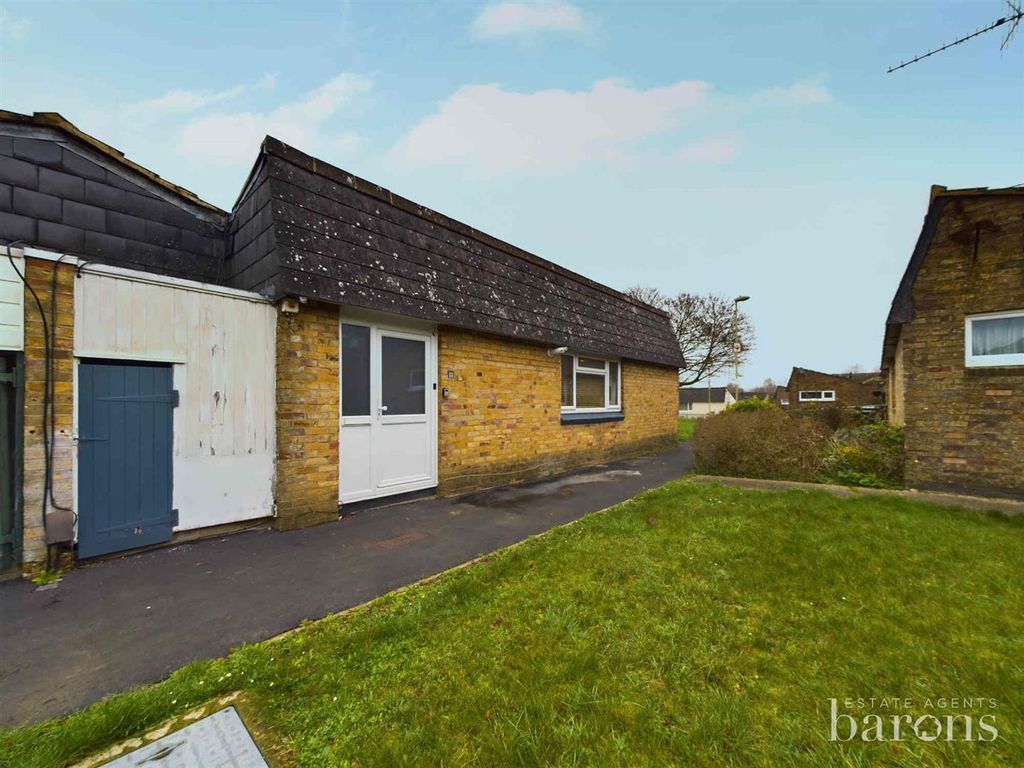 3 bed semi-detached bungalow for sale in Exmoor Close, Buckskin, Basingstoke RG22, £290,000