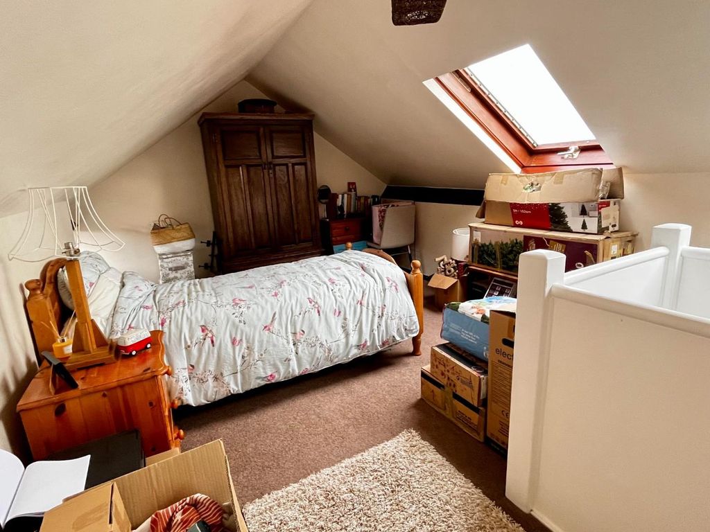 3 bed detached house for sale in Windmill Lane, Belper DE56, £299,995