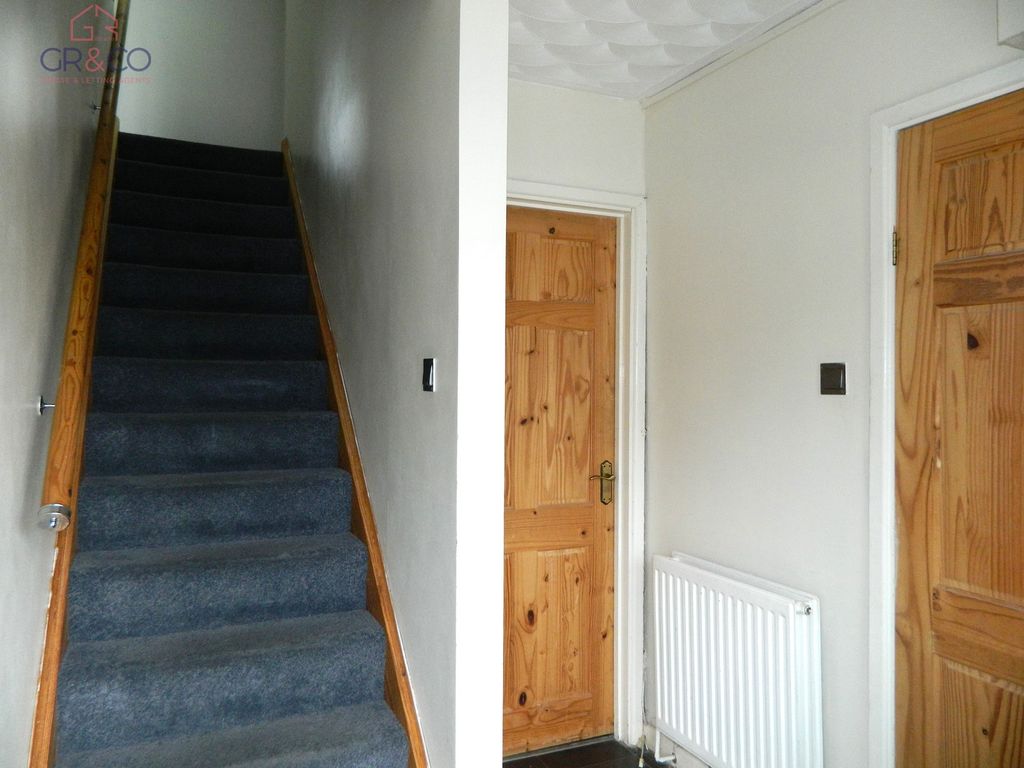 3 bed detached house for sale in Scwrfa Road, Scwrfa, Tredegar NP22, £184,950